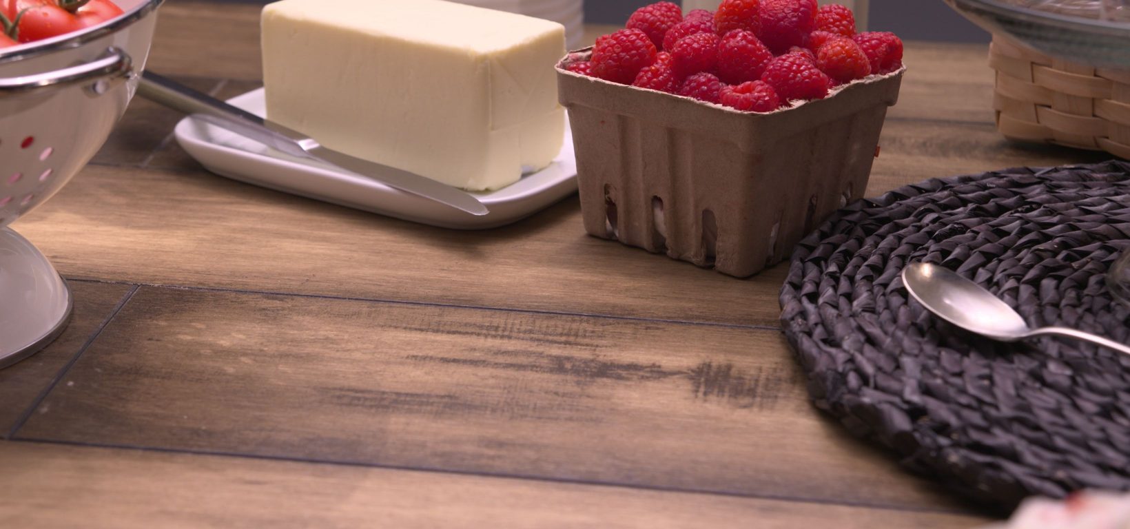 https://staging.greattastesmb.ca/wp-content/uploads/2021/08/dinner-table-1-1640x768.jpg